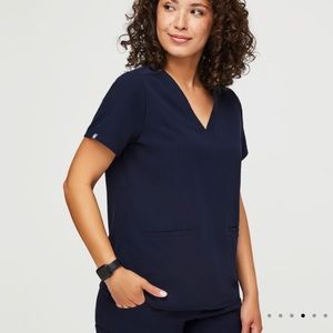 Figs Scrub Top